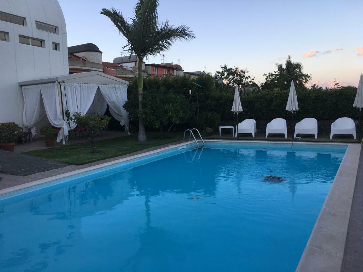 Villa Tranquilla Riposto Bagian luar foto