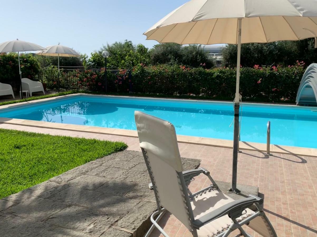 Villa Tranquilla Riposto Bagian luar foto