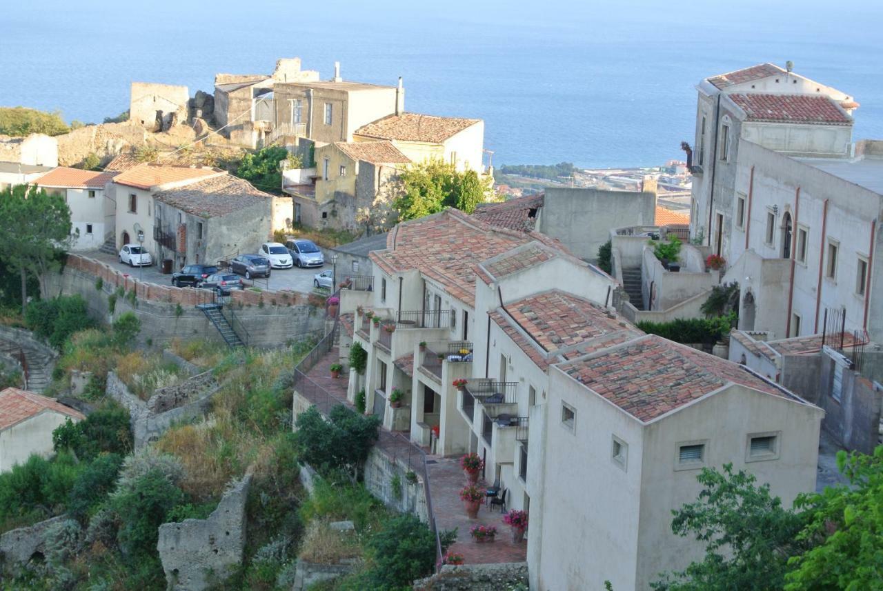 Villa Tranquilla Riposto Bagian luar foto