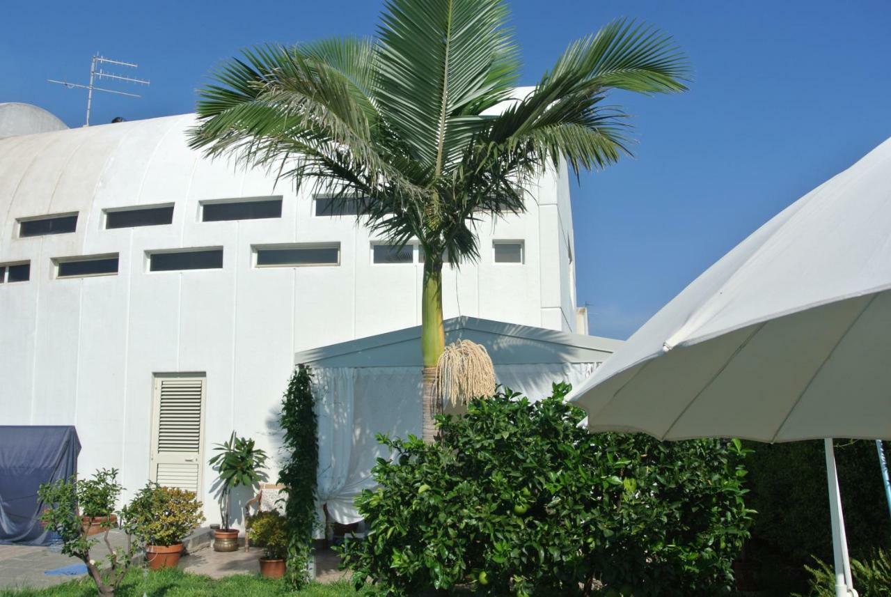 Villa Tranquilla Riposto Bagian luar foto