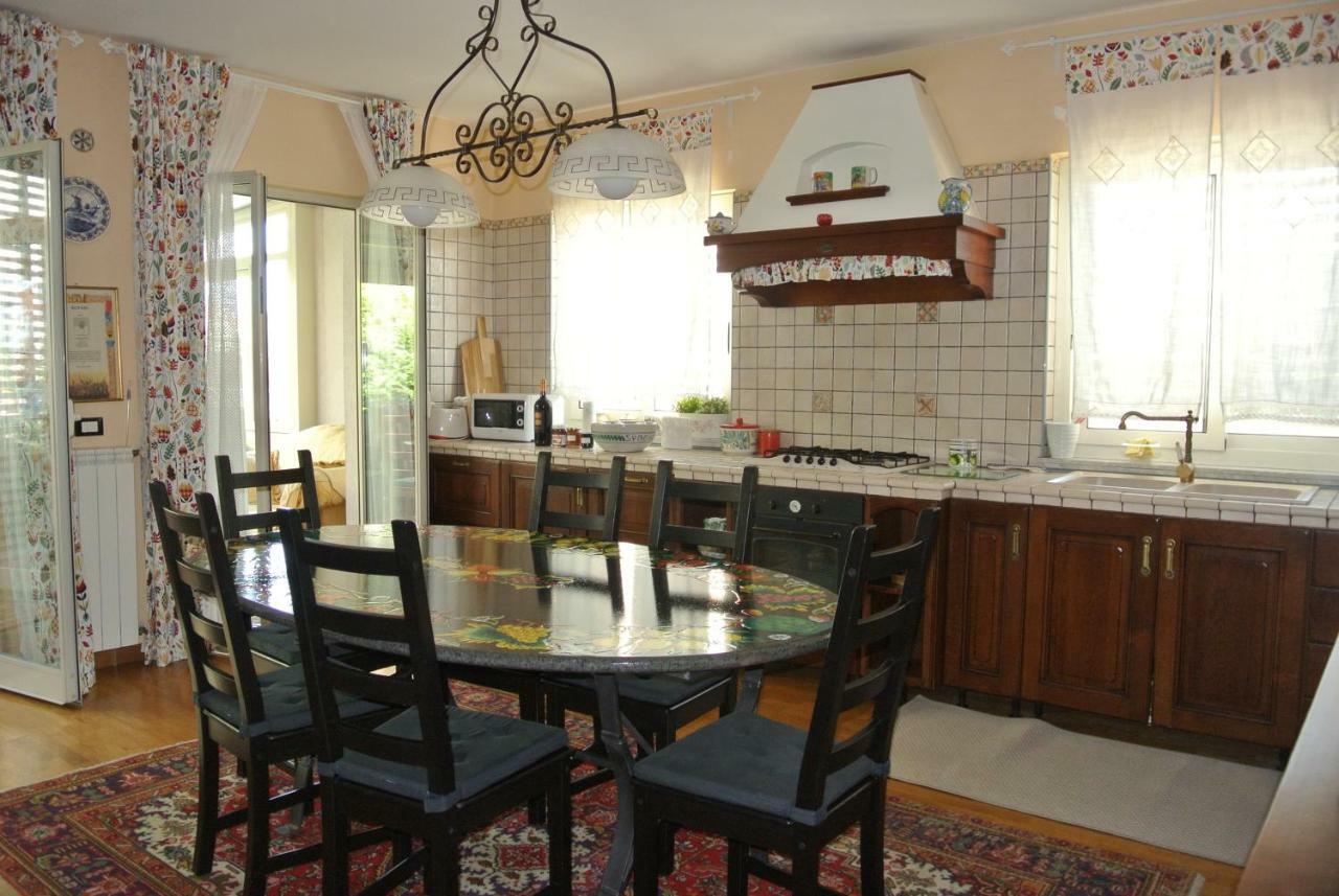 Villa Tranquilla Riposto Bagian luar foto